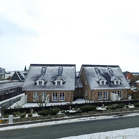 Casa de Férias Doppelhaushaelfte Diek Twilling 2 *